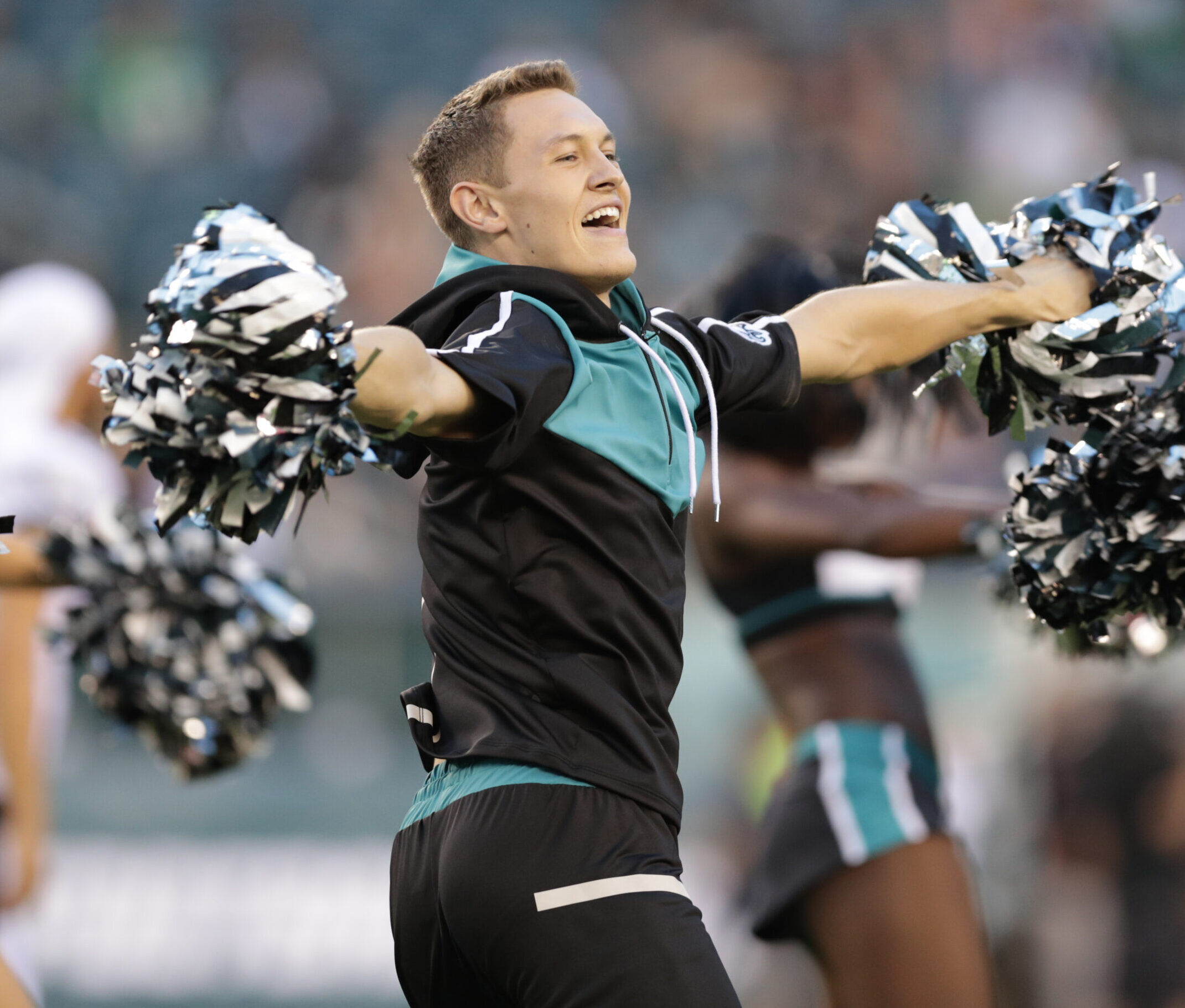 Philadelphia Eagles cheerleader Kyle Tanguay gets feels from fans -  Outsports