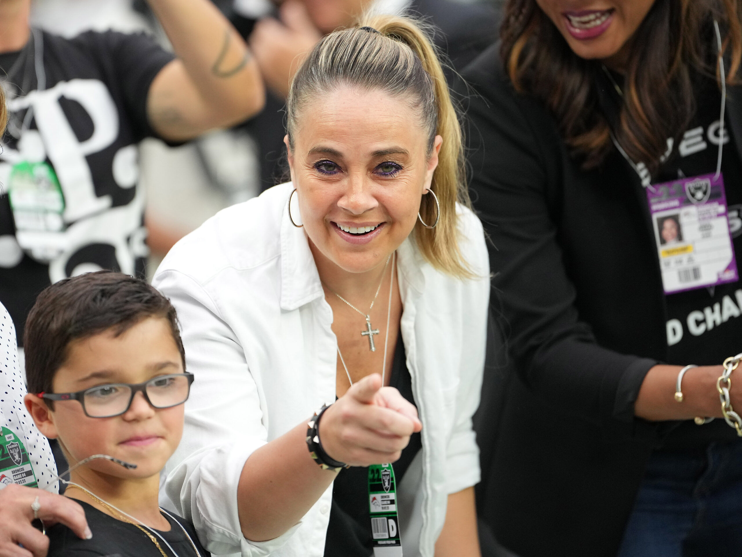 These Gay And Lesbian Coaches Will Be Making WNBA Draft Choices Outsports These gay and lesbian coaches will be making wnba draft choices outsports