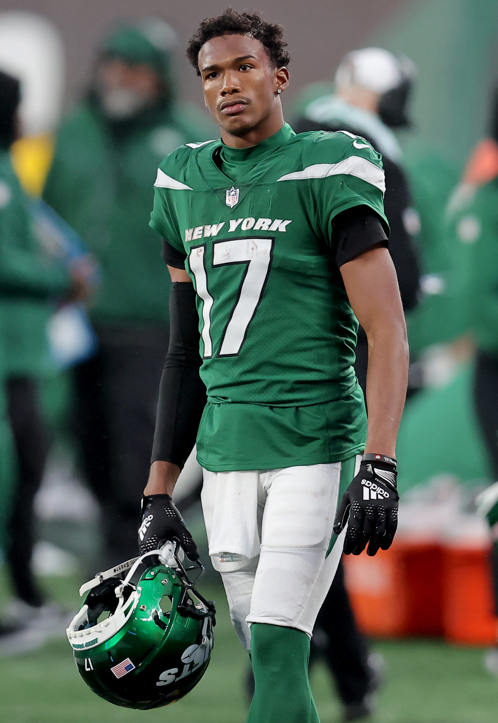 New York Jets Garrett Wilson mocks Malachi Corley for his writing