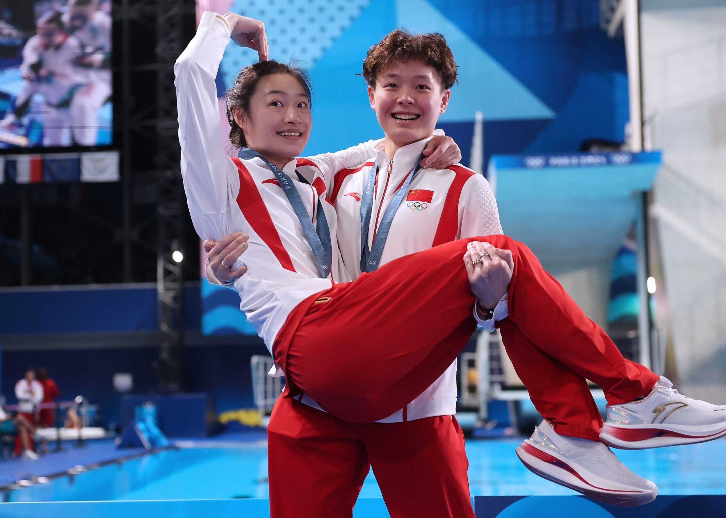 LGBTQ fans love Chinese Olympic diving stars Chang and Chen Outsports
