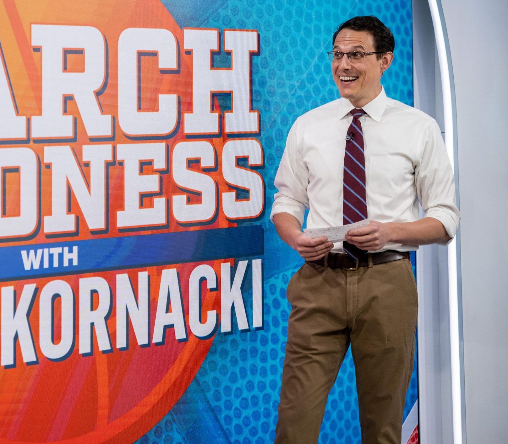Gays ready to go gaga over Steve Kornacki on election night Outsports