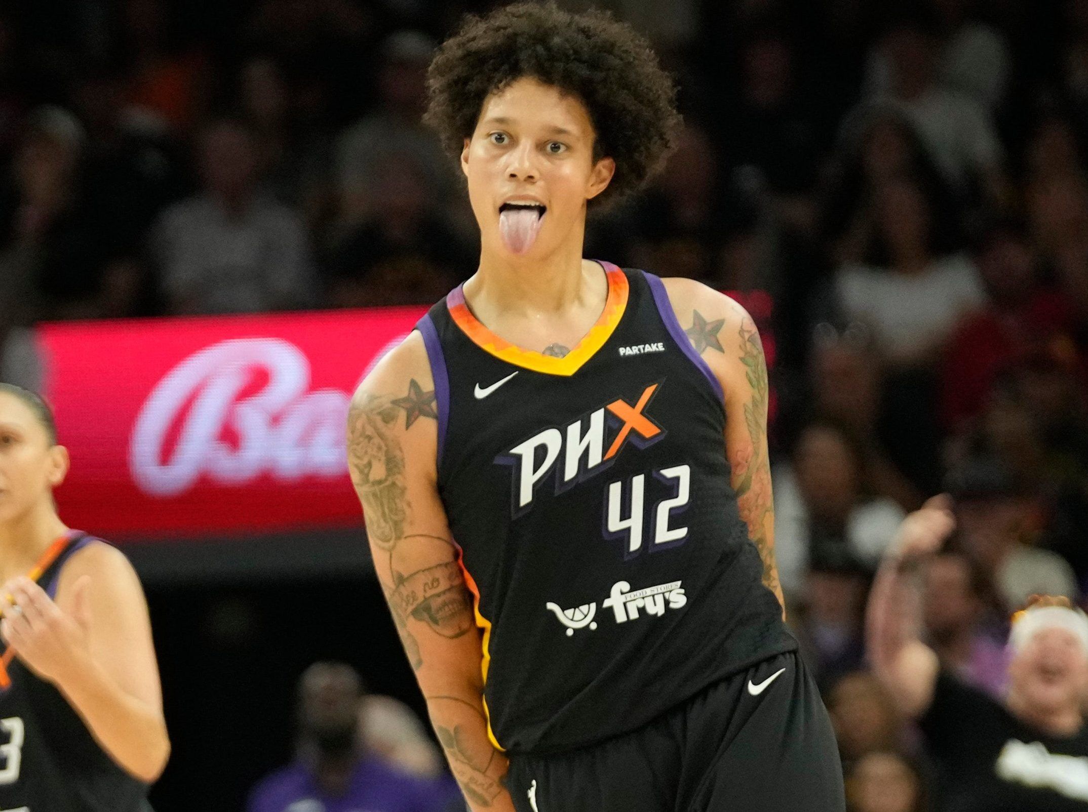 Brittney Griner Signs With Atlanta Dream While On A Fishing Trip Brittneygrinerphx Scaled E1738347341588