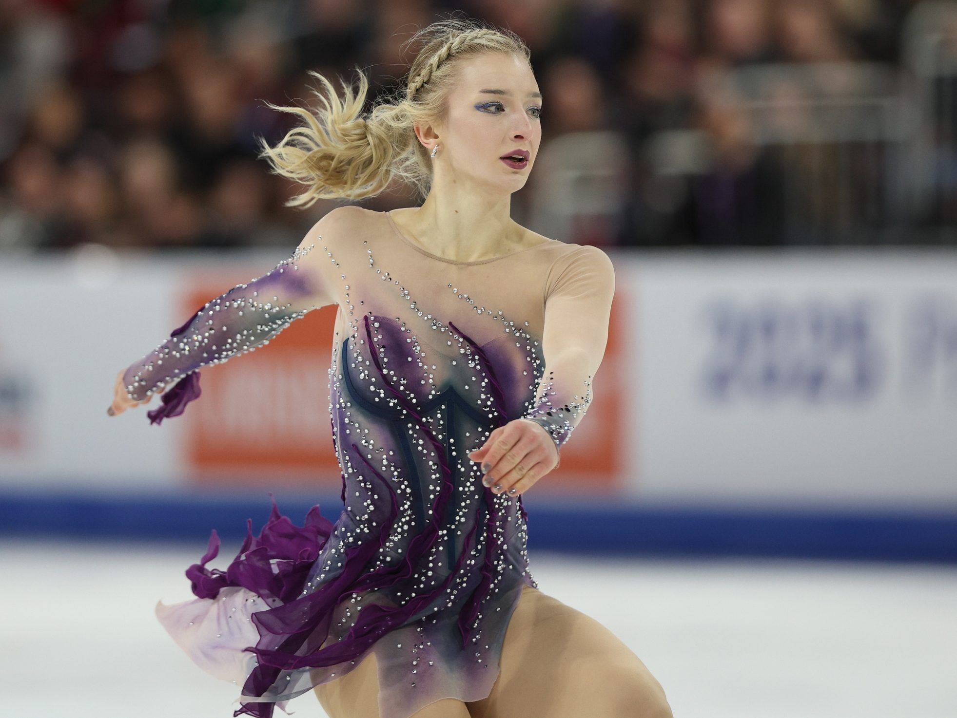 Amber Glenn wins her second U.S. title a year before the Olympics - Outsports